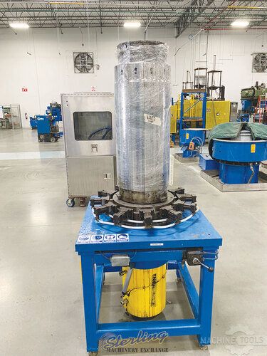 15.5" X 36" ENERPAC EXPANDER WITH PUMP USED #A5425, SOLD "AS-IS" For Sale