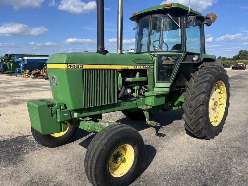 Used 1976 JOHN DEERE 4430 For Sale in Janesville Wisconsin