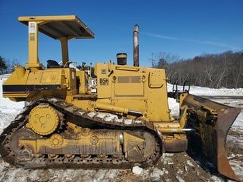 Used 1988 CATERPILLAR D5H II For Sale in North Chelmsford Massachusetts