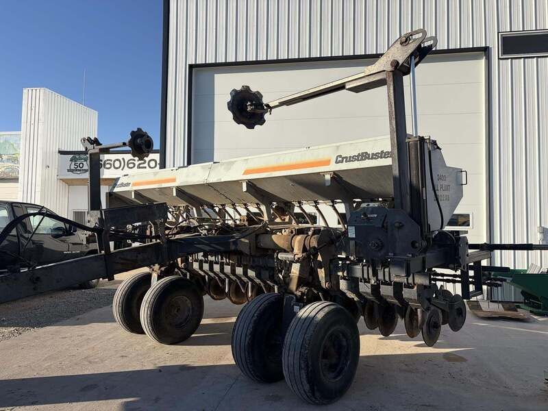 Used 1995 CRUST BUSTER 3400 For Sale in La Monte Missouri