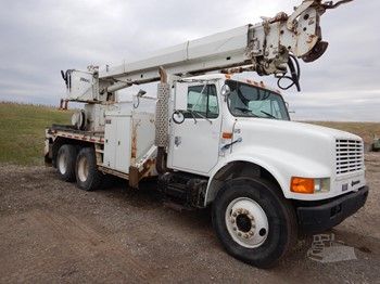 1996 ALTEC D2050TR MOUNTED ON 1996 INTERNATIONAL 4900 For Sale