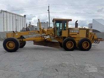 1997 DEERE 772CH For Sale