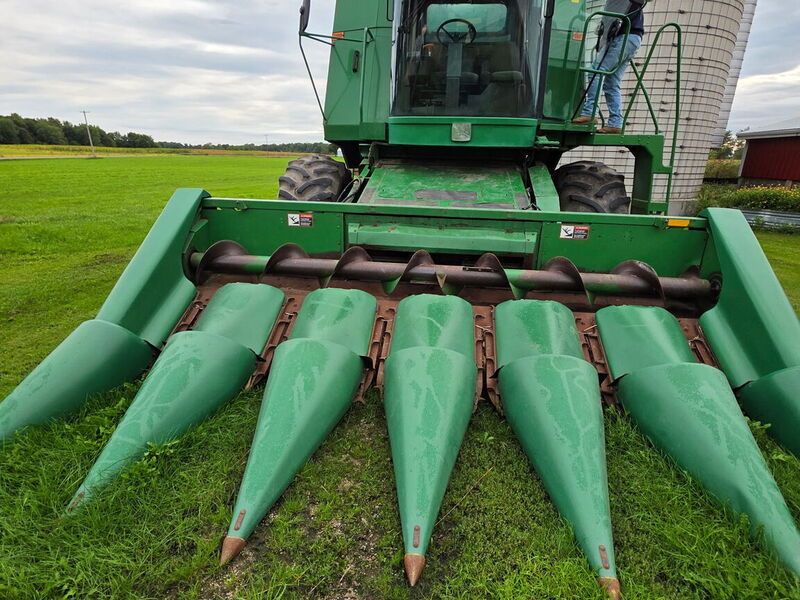 Used 1997 JOHN DEERE 693 For Sale in Kent City Michigan