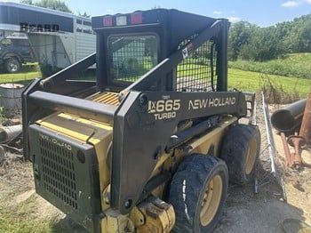 Used 1997 NEW HOLLAND LX665 For Sale in Arenzville Illinois