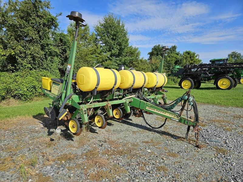 Used 1998 JOHN DEERE 1750 For Sale in Chestertown Maryland