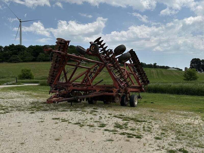 Used 1998 SUNFLOWER 1443-35 For Sale in Eden Wisconsin