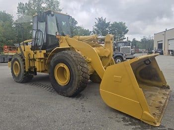 Used 1999 CATERPILLAR 950G For Sale in North Chelmsford Massachusetts