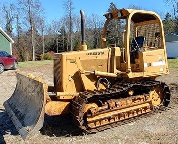 Dresser Dozer