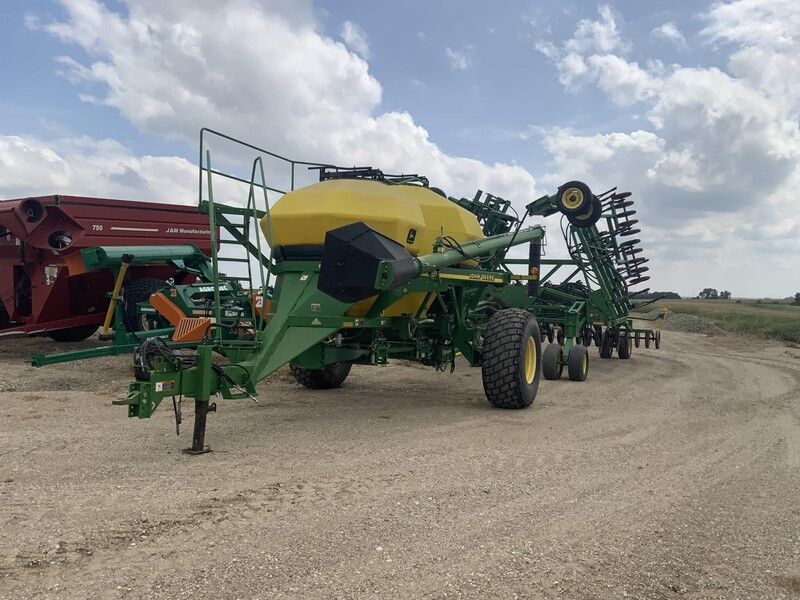 Used 1999 JOHN DEERE 1820 For Sale in Smith Center Kansas