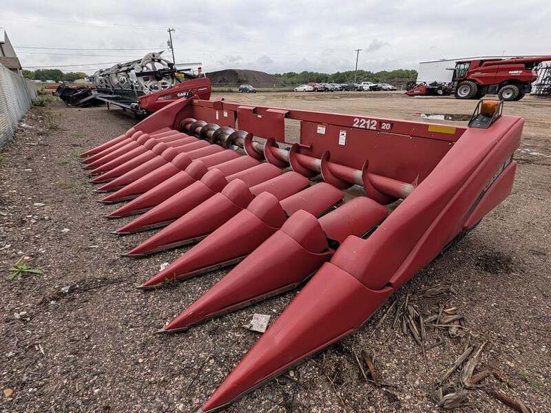 Used 2001 CASE IH 2212 For Sale in Sioux Falls South Dakota