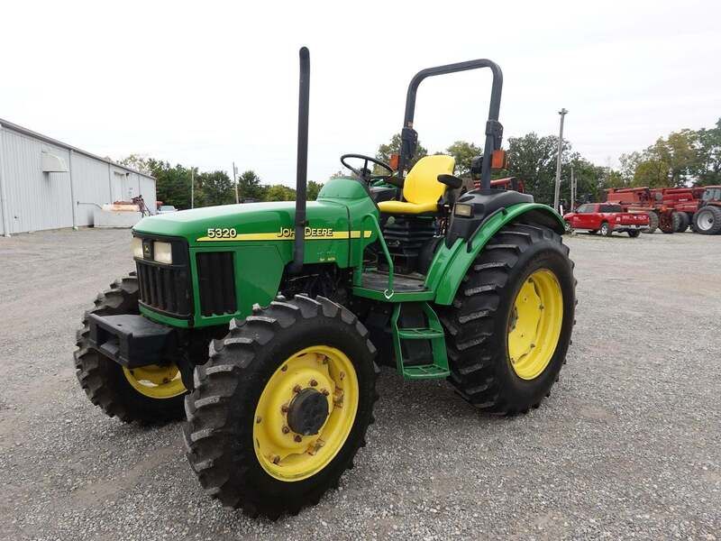 Used 2001 JOHN DEERE 5320 For Sale in Fort Recovery Ohio
