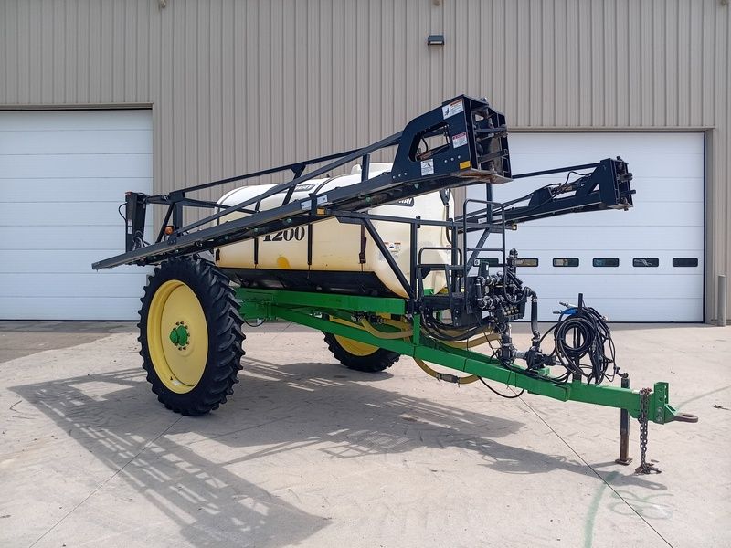 Used 2002 BESTWAY 1200 For Sale in Sodus Michigan