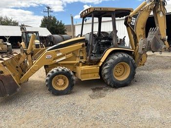 Used 2002 CATERPILLAR 430D For Sale in San Ardo California