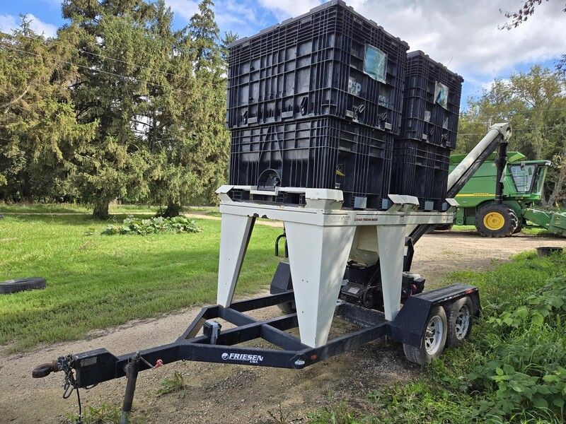 Used 2002 MERIDIAN 240RT For Sale in Dodgeville Wisconsin