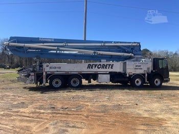2002 PUTZMEISTER BSF42.16H MOUNTED ON 2002 MACK MR688S For Sale