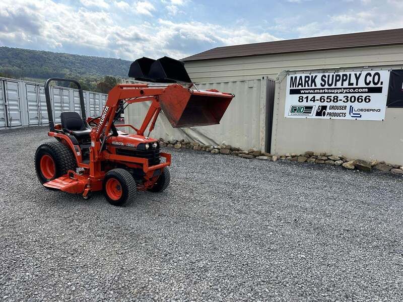Used 2003 KUBOTA B7500HSD For Sale in Saxton Pennsylvania