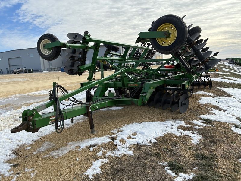 Used 2004 JOHN DEERE 512 For Sale in DeWitt Iowa