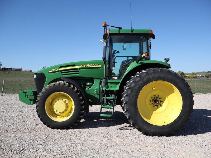 2004 JOHN DEERE 7920 For Sale