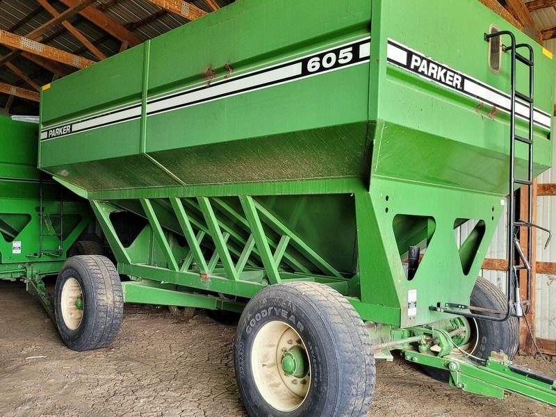 Used 2004 PARKER 605 For Sale in Wayne Nebraska