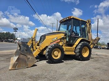 Used 2005 CATERPILLAR 420D For Sale in Pharr Texas
