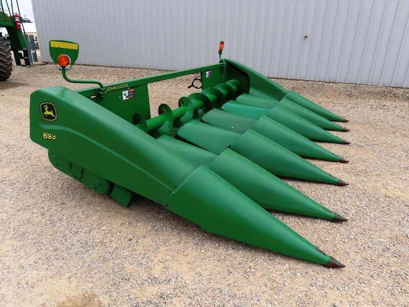 Used 2005 JOHN DEERE 693 For Sale in Minier Illinois