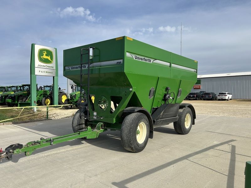 Used 2005 UNVERFERTH 530 For Sale in Lowden Iowa