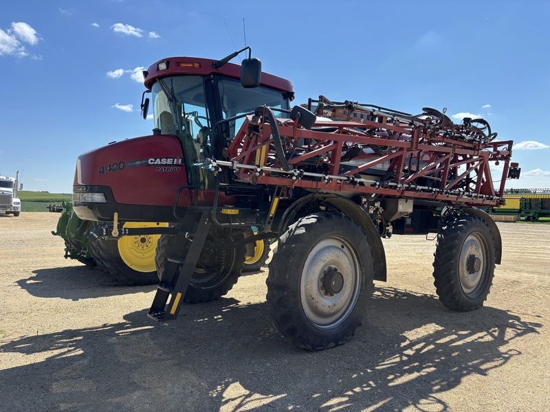 Used 2006 CASE IH SPX4420 For Sale in Lanark Illinois