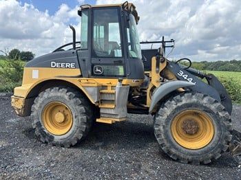 Used 2006 DEERE 344J For Sale in Monroe North Carolina