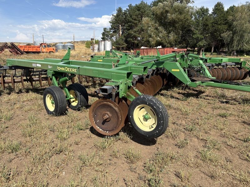 Used 2006 JOHN DEERE 650 For Sale in Wendell Idaho