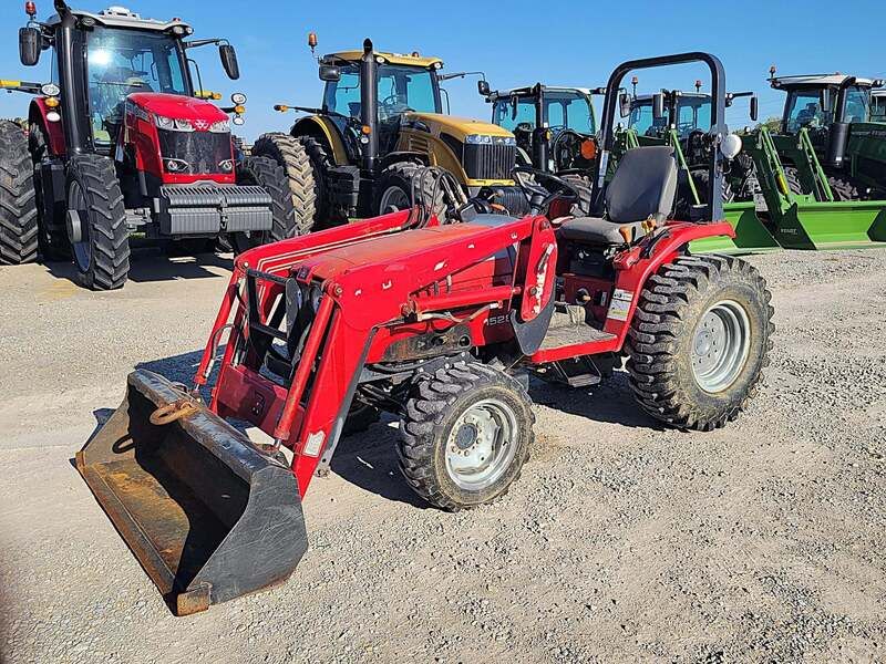 Used 2007 MASSEY FERGUSON 1528 For Sale in Jeffersonville Ohio