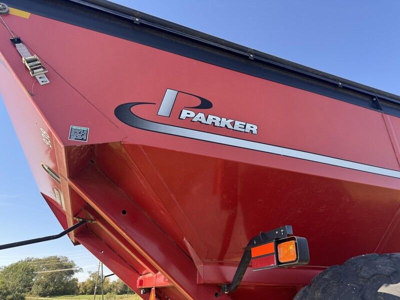 Used 2007 PARKER 938 For Sale in Farley Iowa