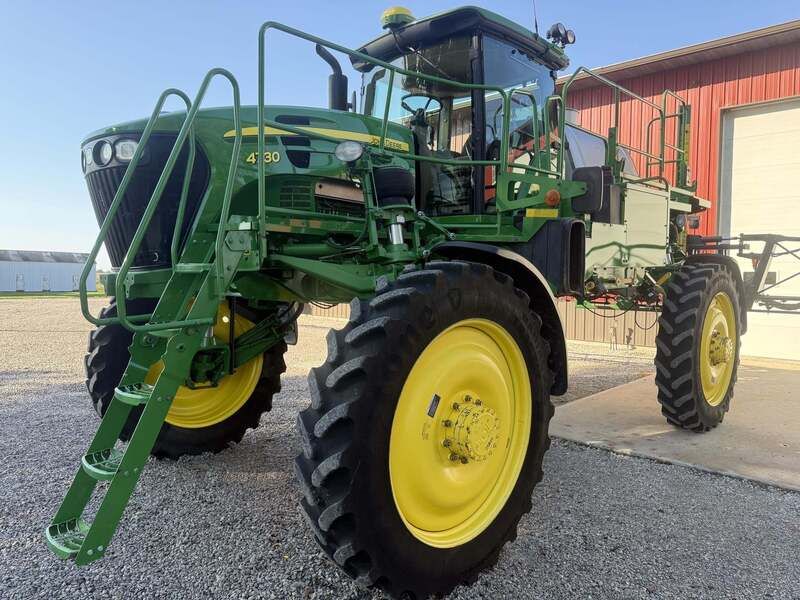 Used 2008 JOHN DEERE 4730 For Sale in Otley Iowa