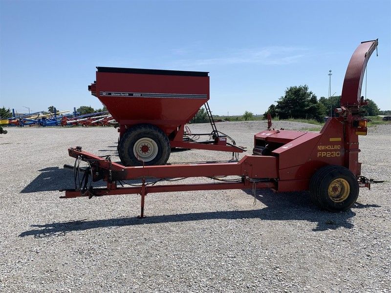 Used 2008 NEW HOLLAND FP230 For Sale in Breese Illinois