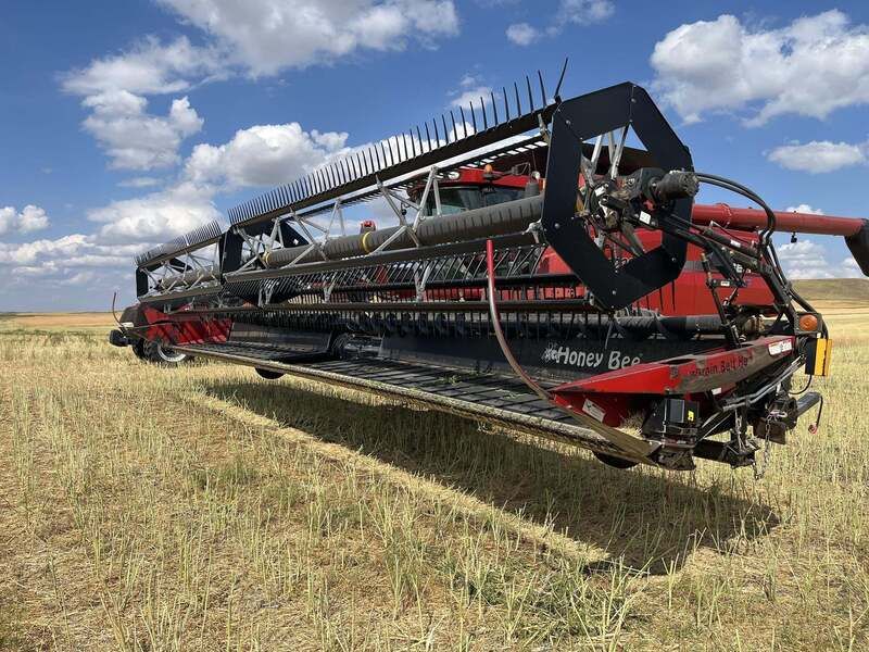 Used 2009 HONEY BEE SP40 For Sale in Bowman North Dakota