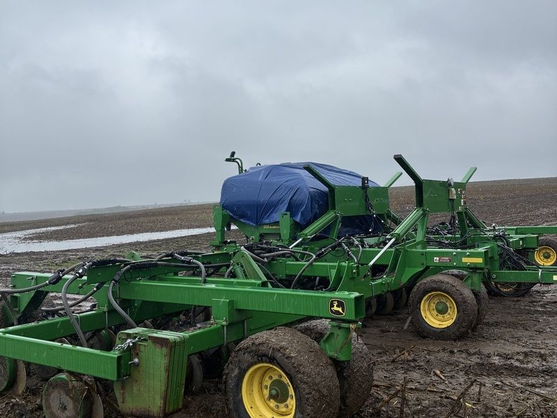 Used 2009 JOHN DEERE 1990 For Sale in Arapahoe Nebraska