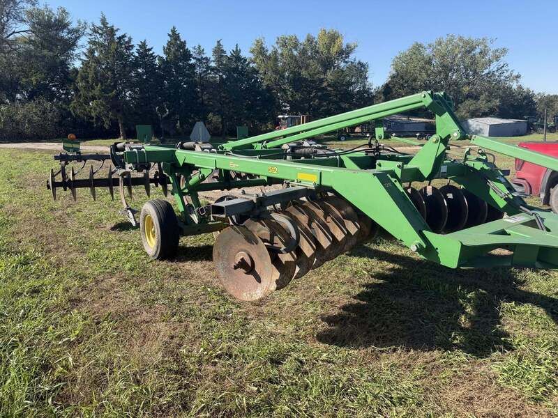 2009 JOHN DEERE 512 For Sale