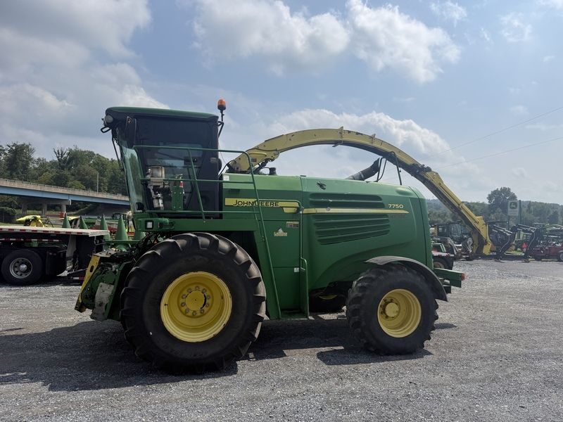 2009 JOHN DEERE 7750 For Sale