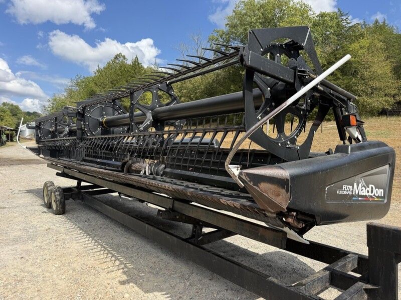 Used 2009 MACDON FD70 For Sale in Rock Island Tennessee