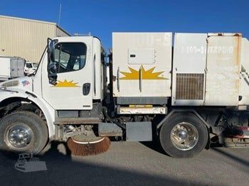 2010 ELGIN BROOM BEAR For Sale