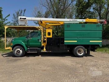 2010 HI RANGER XT55 MOUNTED ON 2010 FORD F750 For Sale