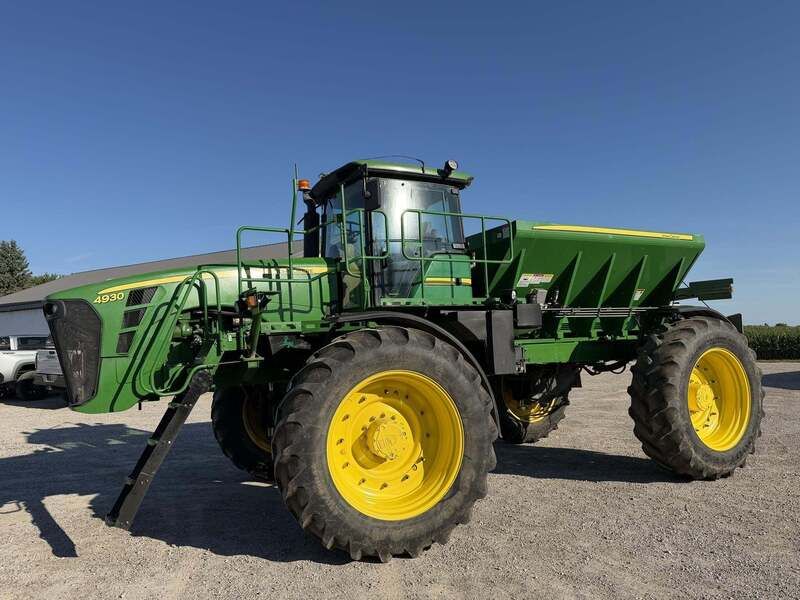 2010 JOHN DEERE 4930 For Sale