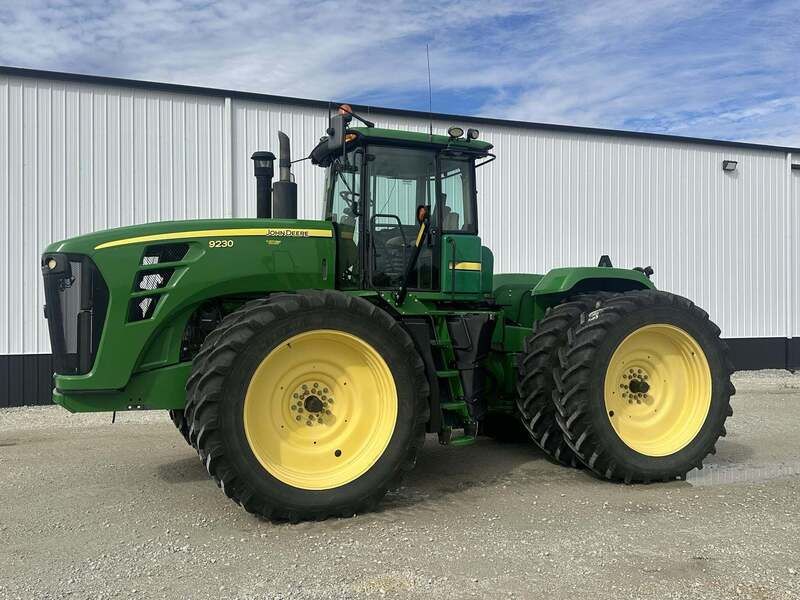 Used 2010 JOHN DEERE 9230 For Sale in Gilman Illinois
