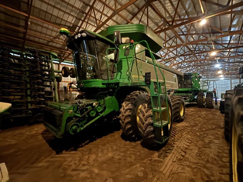 Used 2010 JOHN DEERE 9870 STS For Sale in Jonesville Michigan