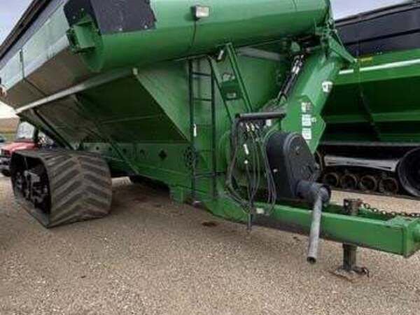 Used 2010 UNVERFERTH 1110 For Sale in Clark South Dakota