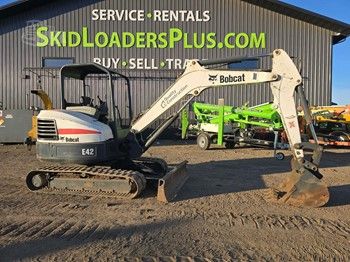 Used 2011 BOBCAT E42 For Sale in Fond Du Lac Wisconsin
