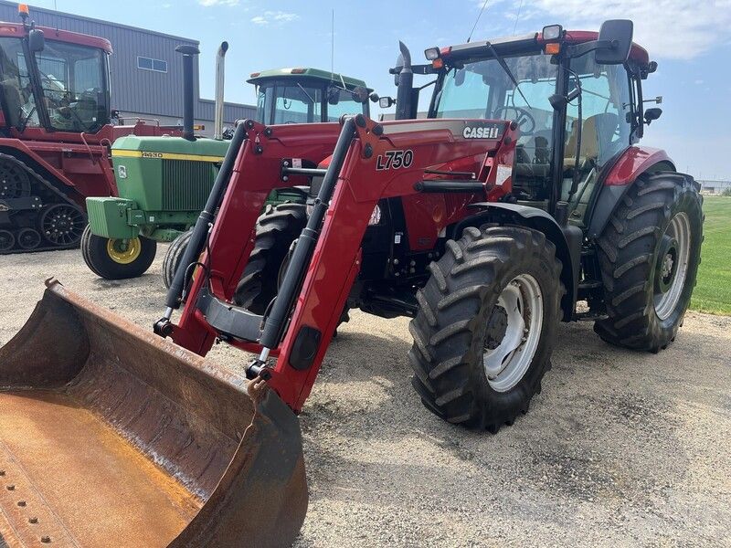 Used 2011 CASE IH MAXXUM 115 For Sale in Rochelle Illinois