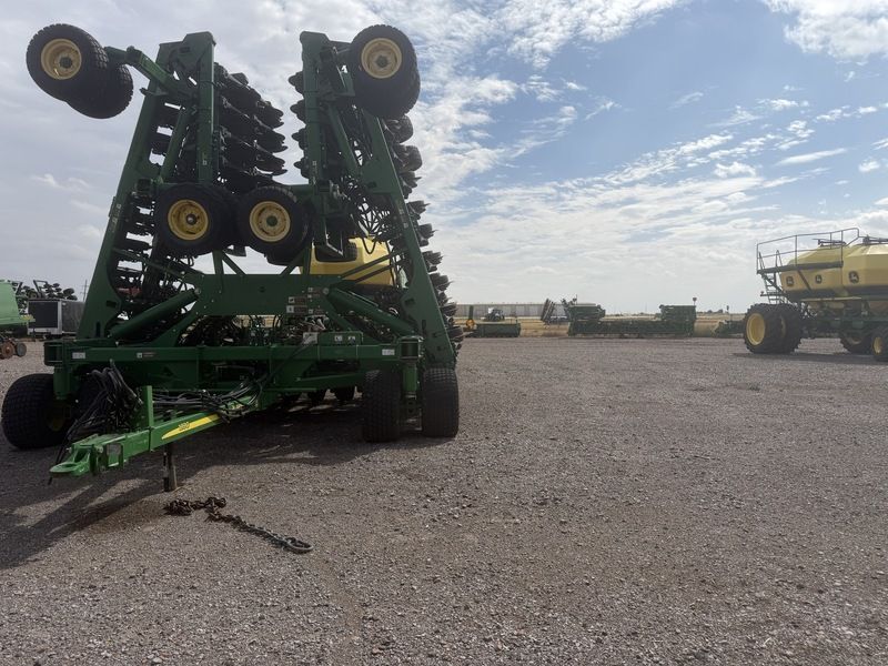 2011 JOHN DEERE 1890 For Sale