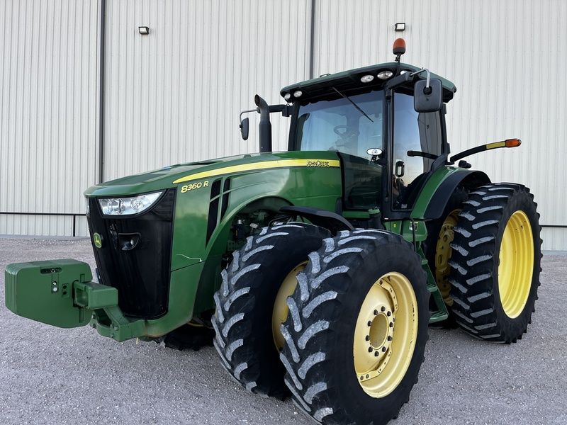 Used 2011 JOHN DEERE 8360R For Sale in Dumas Texas