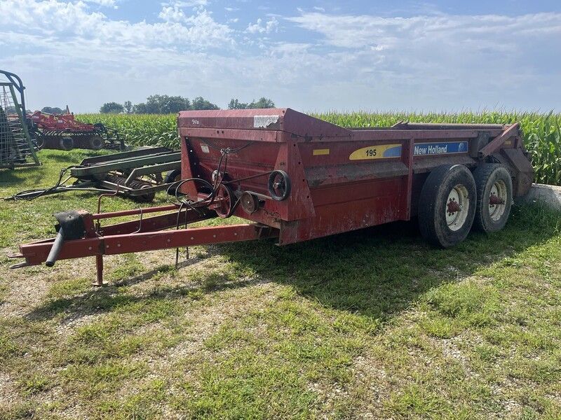 Used 2011 NEW HOLLAND 195 For Sale in Whitewater Wisconsin