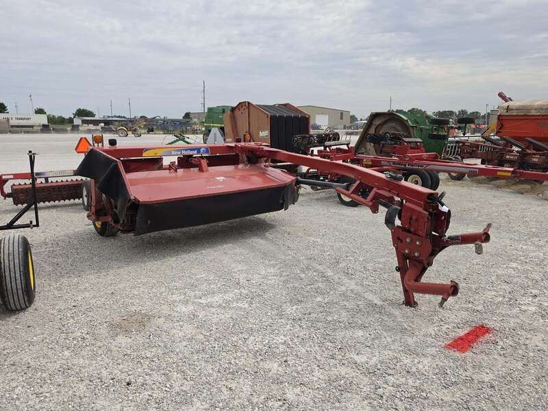 2011 NEW HOLLAND H7230 For Sale